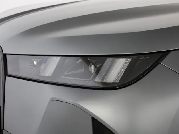 BMW iX xDrive60