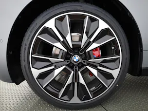 BMW iX xDrive60