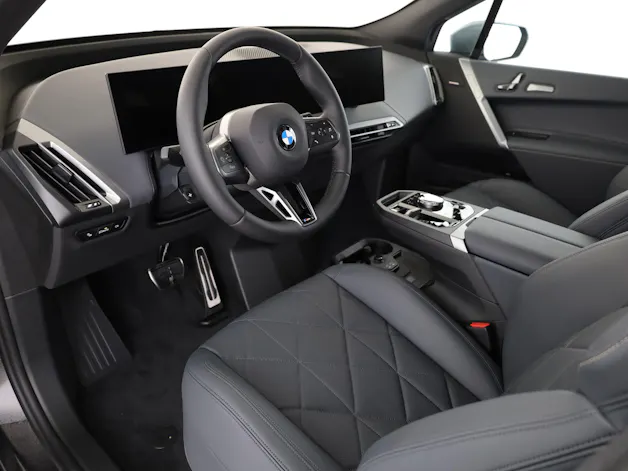 BMW iX xDrive60