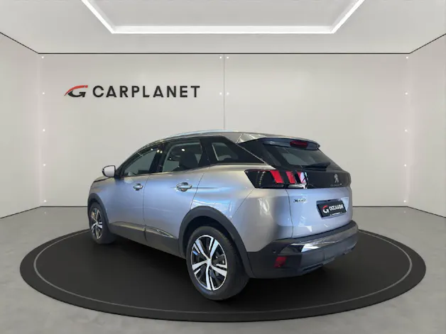 PEUGEOT 3008 1.5 BlueHDi Allure
