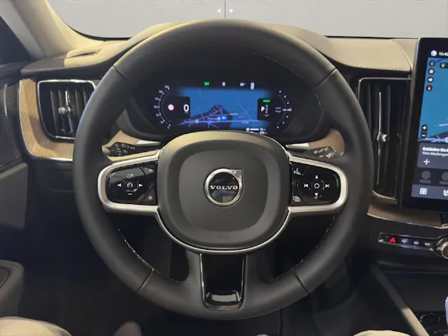 VOLVO XC60 2.0 T8 TE Ultra Bright eAWD Ersatzwagen