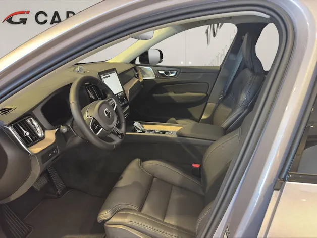VOLVO XC60 2.0 T6 TE Ultra Dark eAWD Demo AH