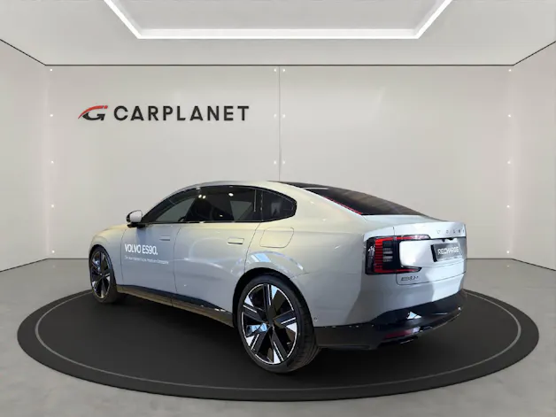 VOLVO ES90 Ultra