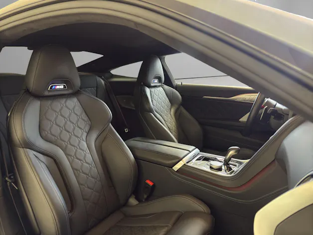 BMW M8 Competition xDrive Coupé