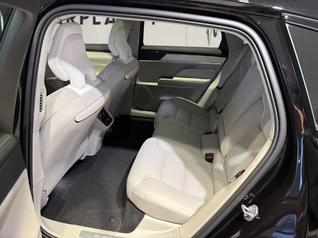 VOLVO ES90 Ultra