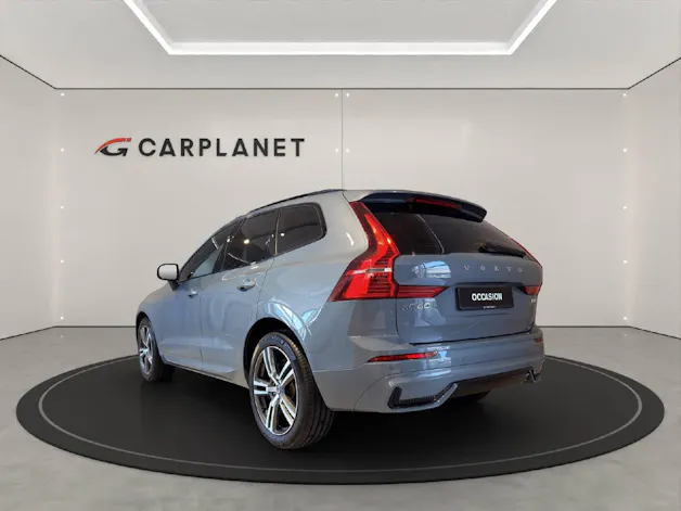 VOLVO XC60 2.0 B5 MH R-Design AWD
