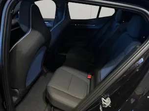VOLVO EX30 E60 Twin Ultra Performance Sw. Black Ed. AWD