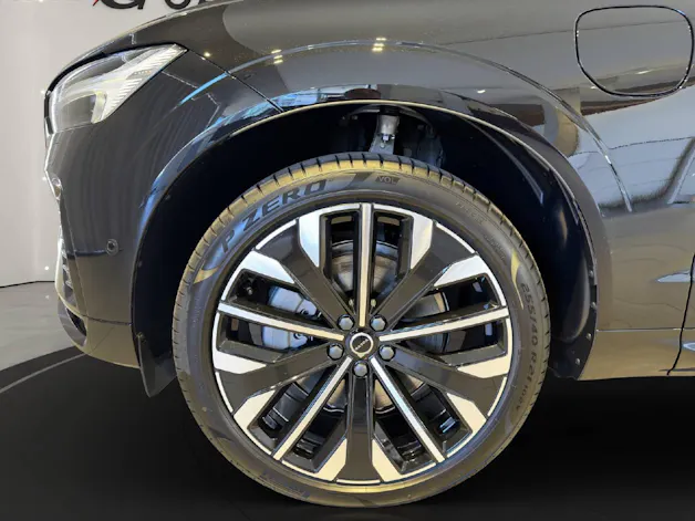 VOLVO XC60 2.0 T6 TE Ultra Dark eAWD