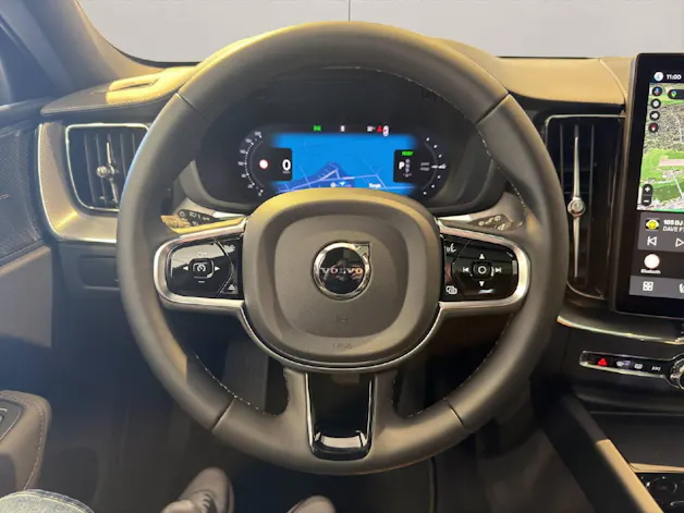 VOLVO XC60 2.0 T6 TE Ultra Dark eAWD