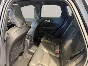 VOLVO XC60 2.0 T6 TE Ultra Dark eAWD