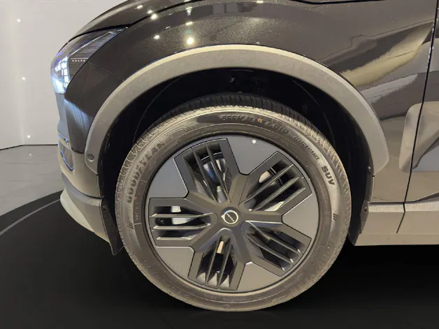 VOLVO EX30 CC E60 Twin Performance AWD