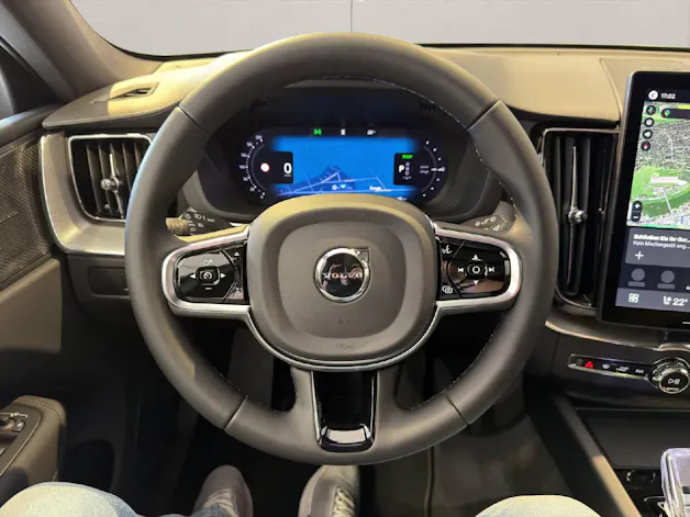 VOLVO XC60 2.0 T8 TE Ultra Dark eAWD