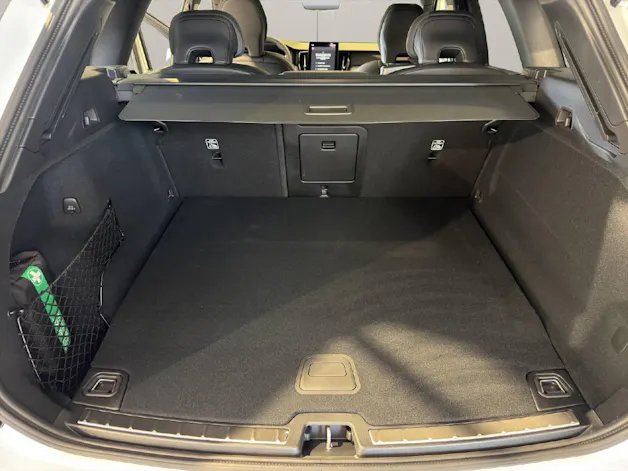 VOLVO XC60 2.0 T8 TE Ultra Dark eAWD