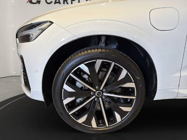 VOLVO XC60 2.0 T8 TE Ultra Dark eAWD