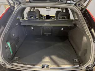 VOLVO XC60 2.0 T8 TE Black Edition eAWD