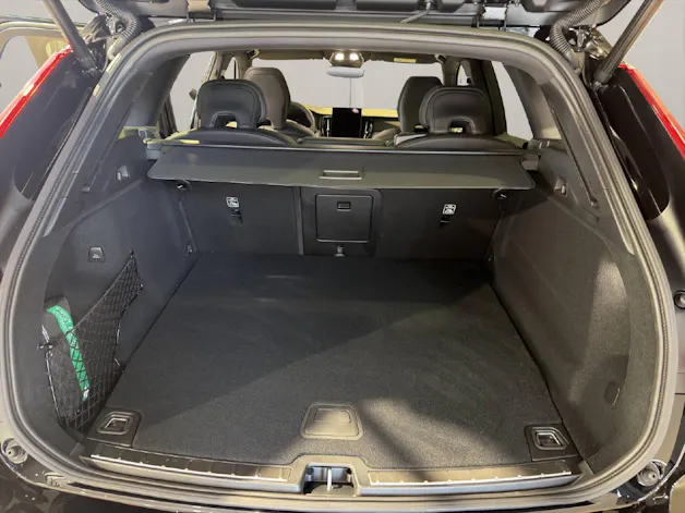 VOLVO XC60 2.0 T8 TE Black Edition eAWD