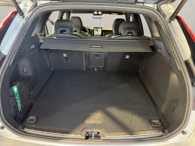 VOLVO XC60 2.0 T8 TE Black Edition eAWD