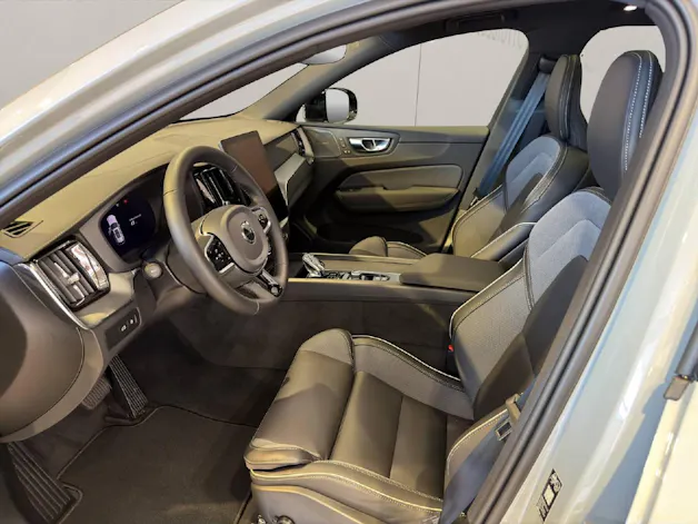 VOLVO XC60 2.0 T8 TE Black Edition eAWD