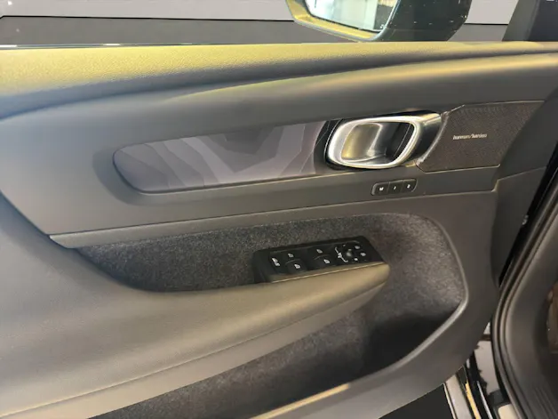 VOLVO C40 P8 Twin Recharge Ultimate AWD