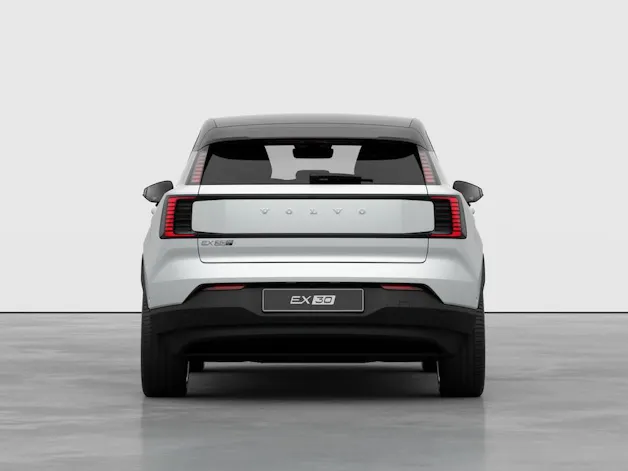 VOLVO EX30 P8 Ultra AWD