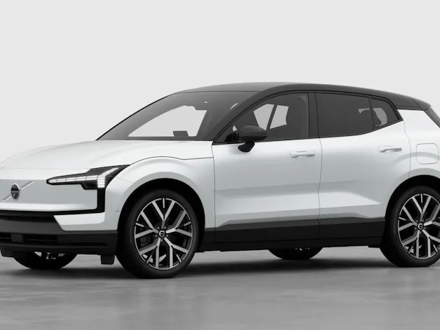 VOLVO EX30 P8 Ultra AWD