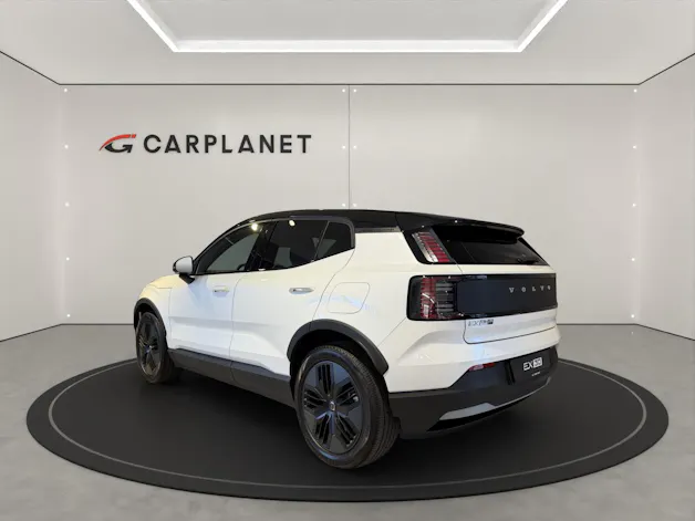 VOLVO EX30 CC P8 Plus AWD