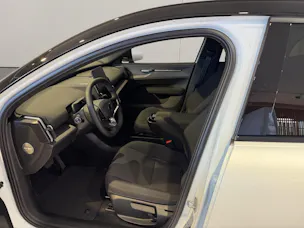 VOLVO EX30 CC P8 Plus AWD