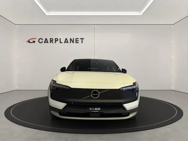 VOLVO EX30 CC P8 Plus AWD