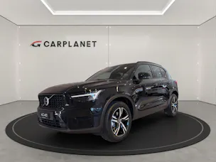 VOLVO XC40 2.0 B3 MH Plus Dark