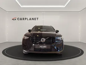 VOLVO XC40 2.0 B3 MH Plus Dark