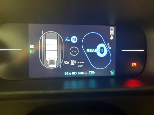 RENAULT Twingo E-Tech Urban Range techno