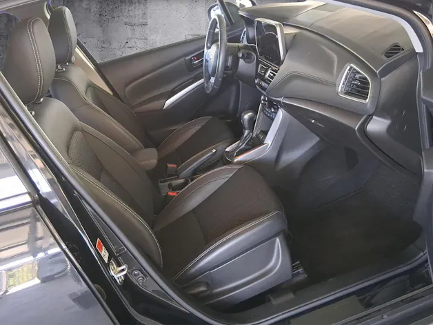 Suzuki S-Cross 1.5 Compact Top Hybrid 4x4
