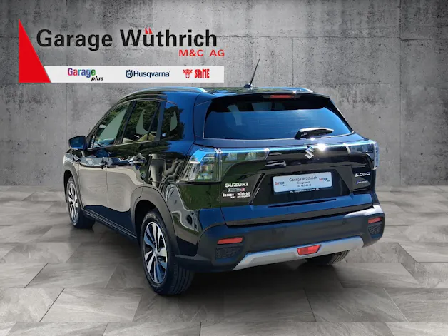 Suzuki S-Cross 1.5 Compact Top Hybrid 4x4