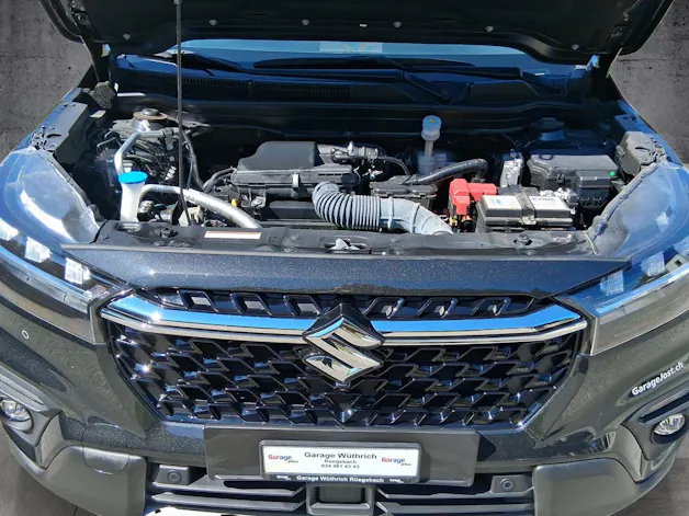 Suzuki S-Cross 1.5 Compact Top Hybrid 4x4