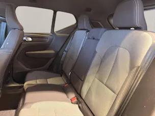 VOLVO XC40 2.0 B3 MH Plus Dark