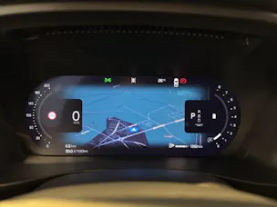 VOLVO XC40 2.0 B3 MH Plus Dark