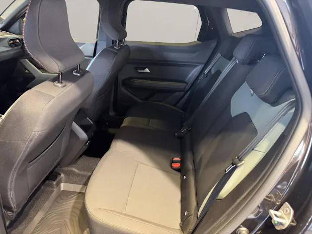 DACIA Duster 1.2 Hybrid Extreme 4WD Tageseinlösung