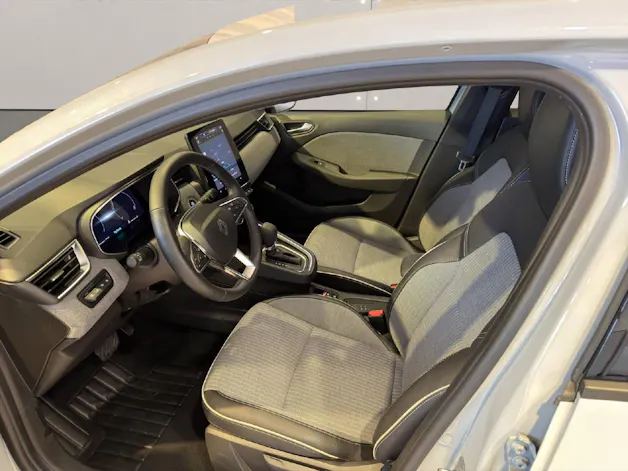 RENAULT Clio 1.0 TCe techno CVT