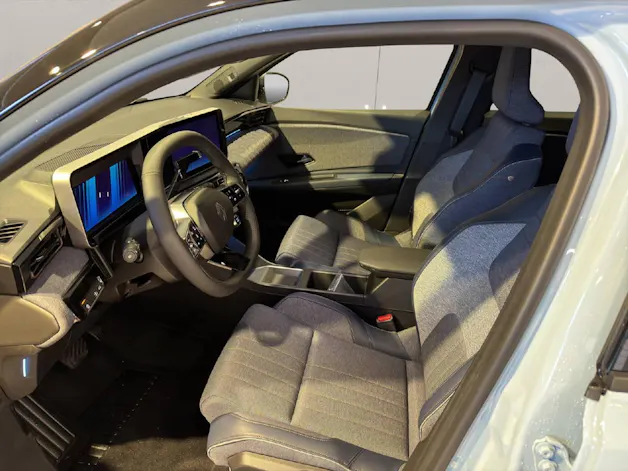 RENAULT R4 E-Tech Comfort Range techno