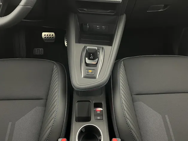 RENAULT Captur 1.8 E-Tech esprit Alpine