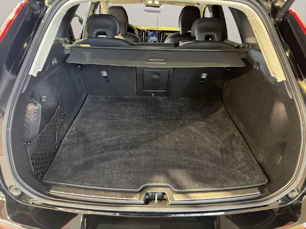 VOLVO XC60 2.0 B4 MH Core AWD