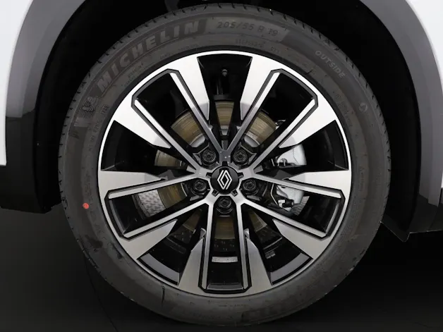 RENAULT Austral 1.2 E-Tech techno