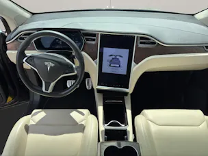 Tesla Model X 100 D