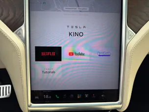 Tesla Model X 100 D