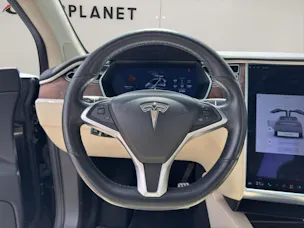 Tesla Model X 100 D