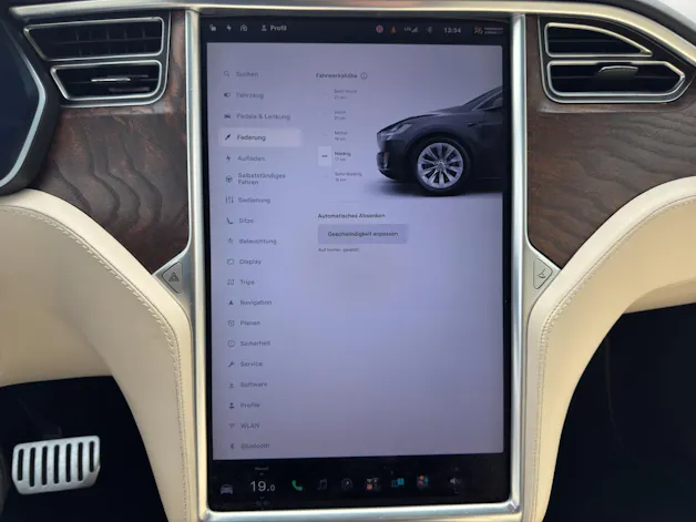 Tesla Model X 100 D