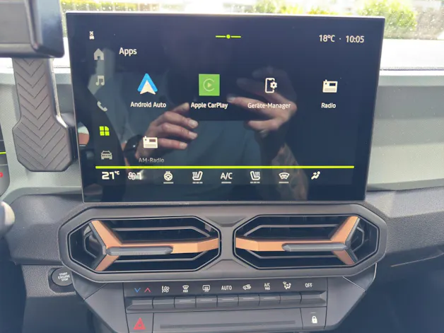 DACIA Duster 1.2 Hybrid Extreme 4WD Demo TGZL