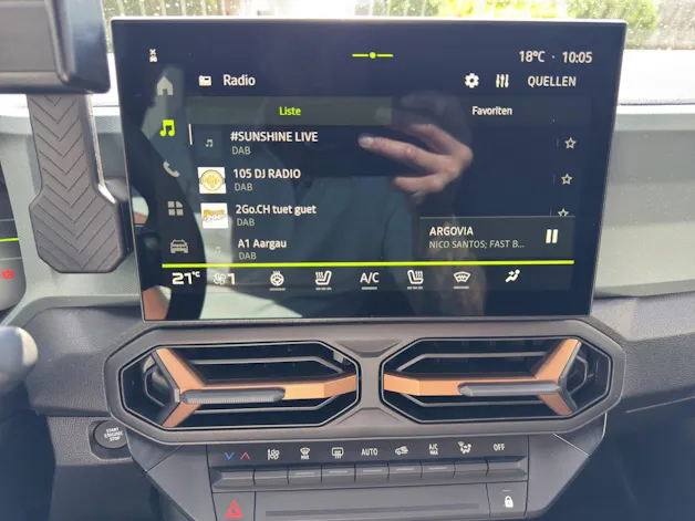 DACIA Duster 1.2 Hybrid Extreme 4WD Demo TGZL