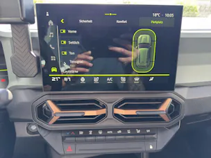 DACIA Duster 1.2 Hybrid Extreme 4WD Demo TGZL