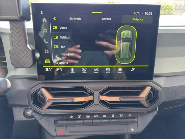 DACIA Duster 1.2 Hybrid Extreme 4WD Demo TGZL